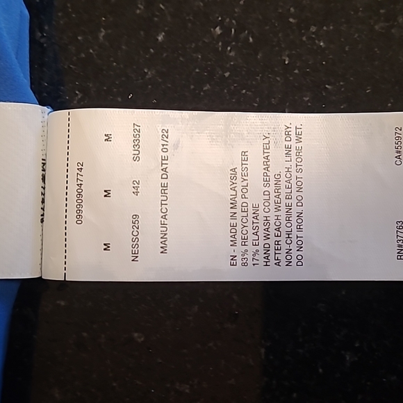 👙Nike Reversible Swim Top - Picture 7 of 7